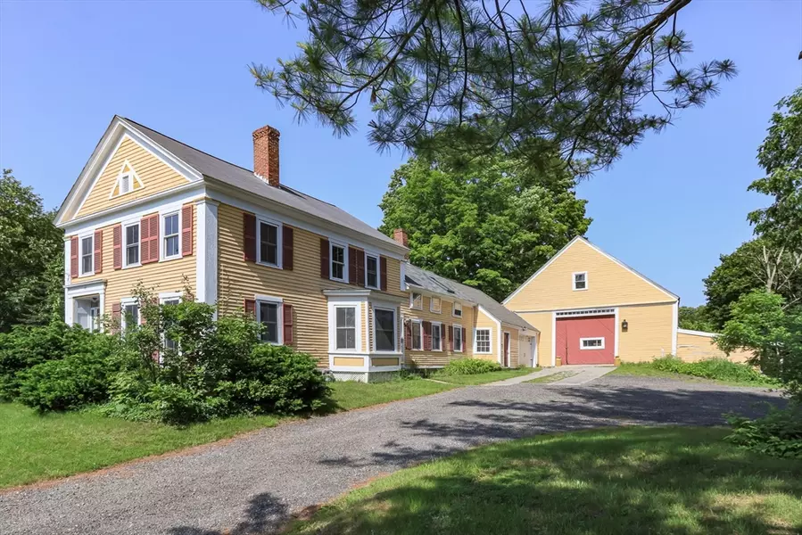 43 Park Street, Pepperell, MA 01463