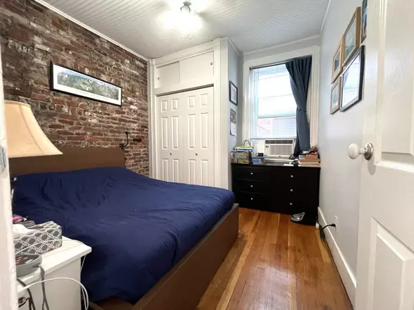 Boston, MA 02114,11 Irving Street #7