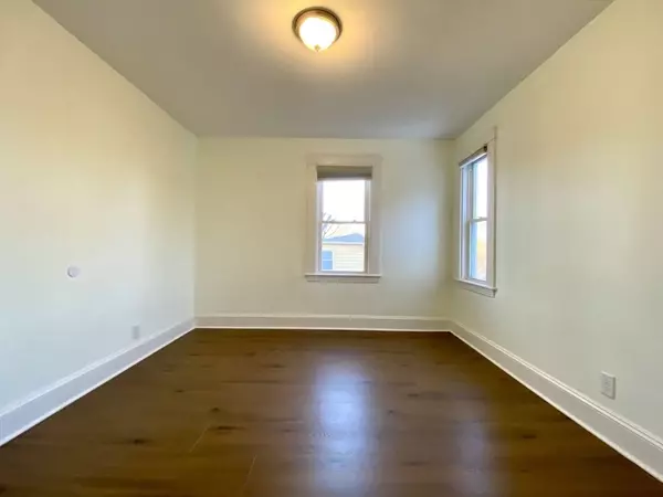 Newton, MA 02466,82 Crescent #1