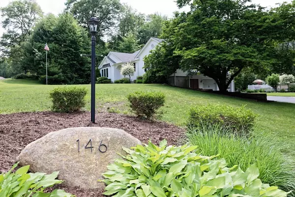 Uxbridge, MA 01569,146 Hunter Rd