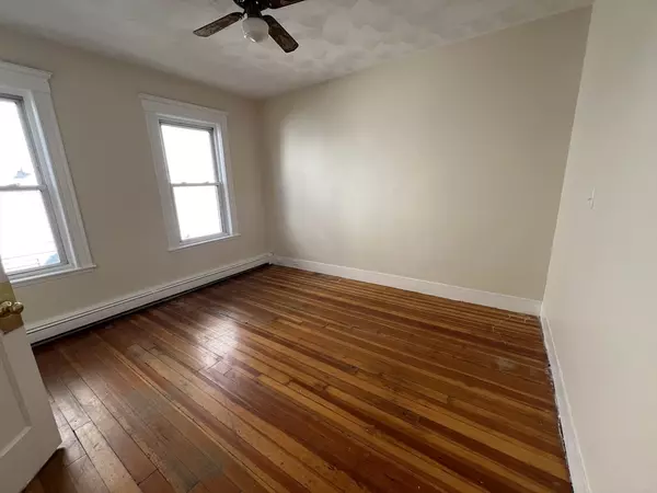Everett, MA 02149,17 High #17