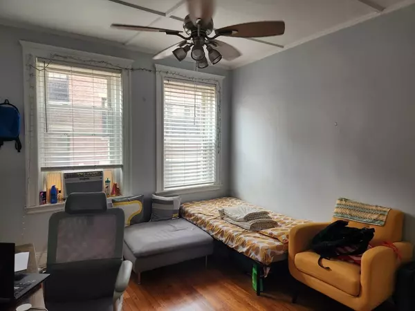 Boston, MA 02215,131 Park Drive #12