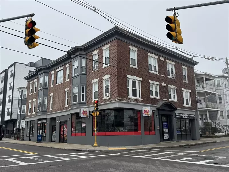 1495 N Shore Rd, Revere, MA 02151