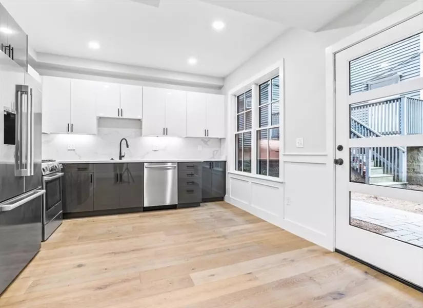 300 Somerville #A, Somerville, MA 02143