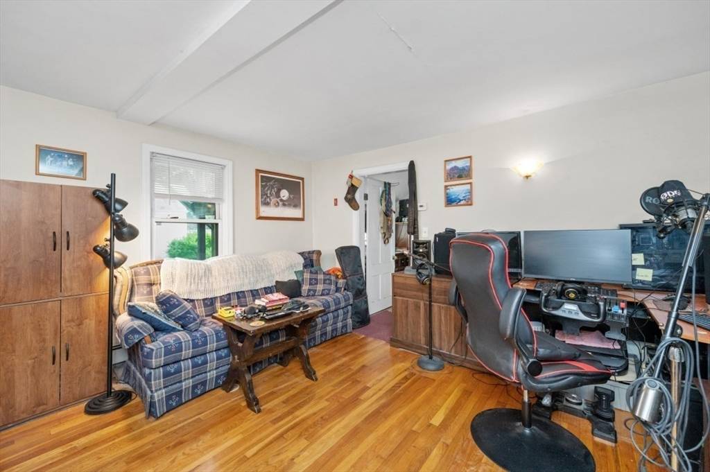 Ashland, MA 01721,251 Main St
