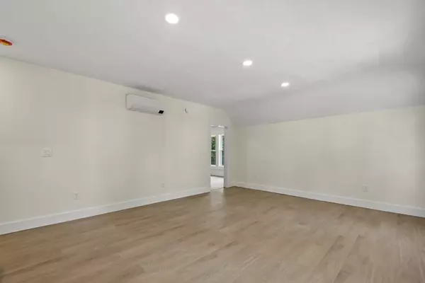 Orange, MA 01364,82 Mechanic Street #2