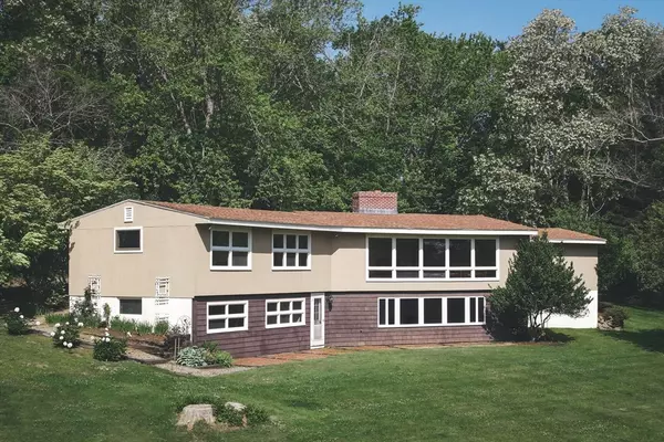 Ipswich, MA 01938,235 Argilla Rd