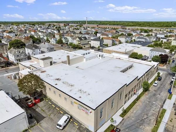 New Bedford, MA 02746,229-241 Coffin Ave #O4