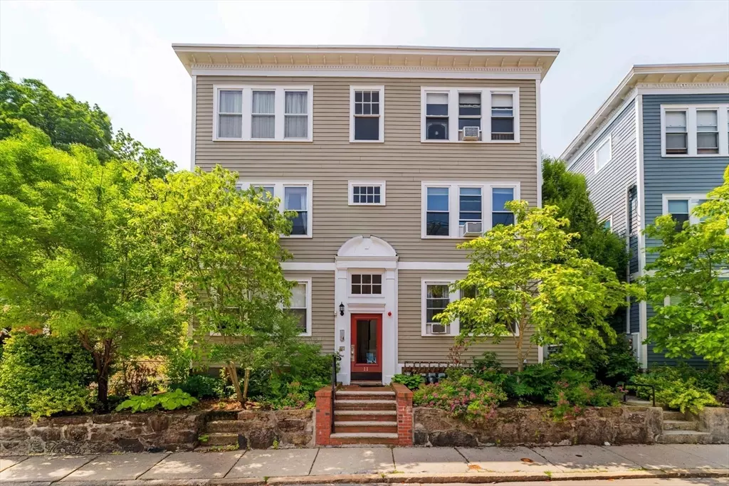 Boston, MA 02130,11 Sedgwick Street #8