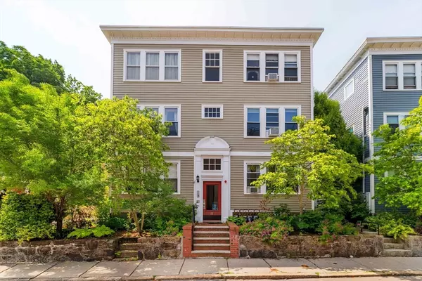 11 Sedgwick Street #8, Boston, MA 02130