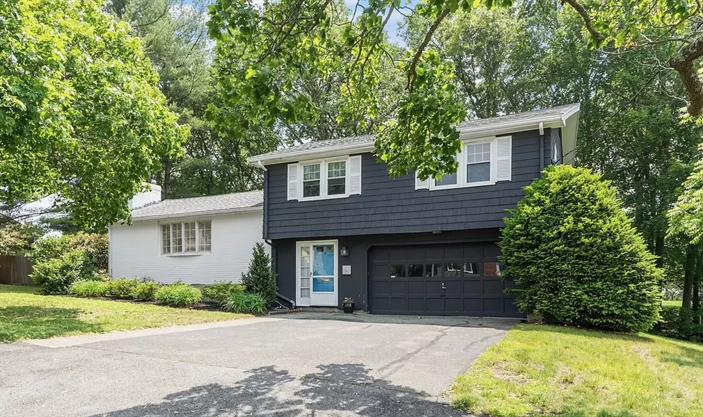 5 Summit View Drive, Swampscott, MA 01907