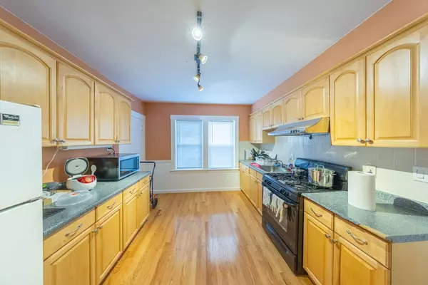 99 Glenville Ave #3, Boston, MA 02134