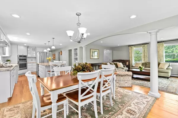 Canton, MA 02021,3 Heritage Lane