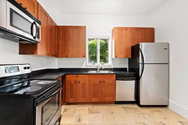 Boston, MA 02127,120 F St #B