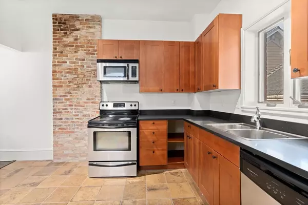 Boston, MA 02127,120 F St #B