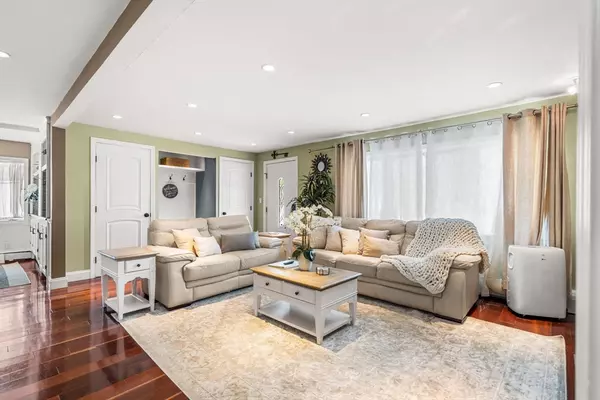 Wilmington, MA 01887,513 Woburn St