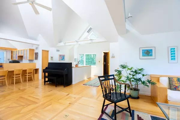 Brookline, MA 02446,51 Naples