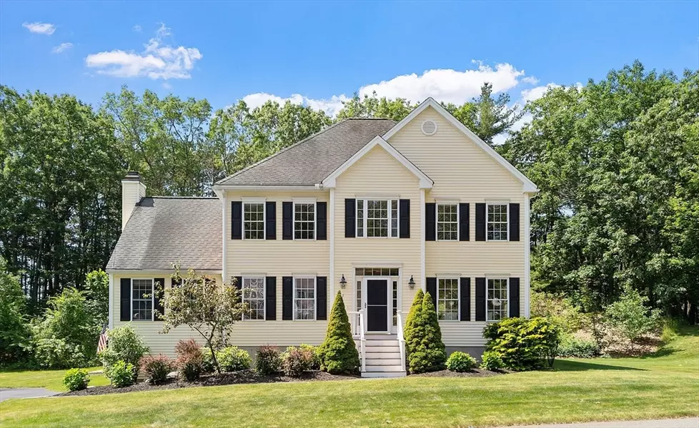 1 Trailside Way, Westford, MA 01886