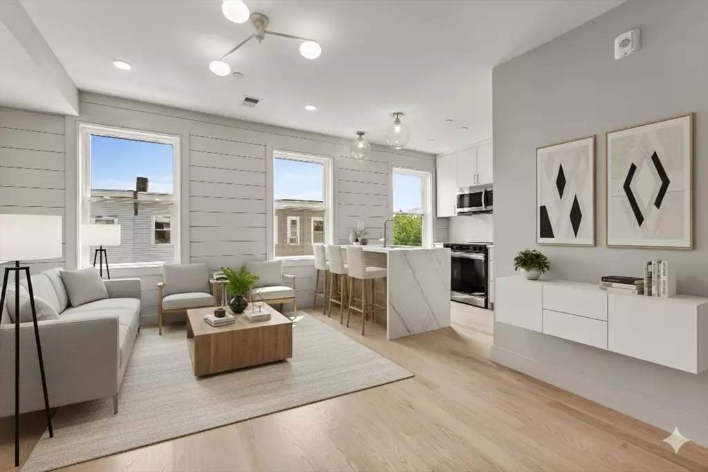 Boston, MA 02128,88 Maverick Street #3