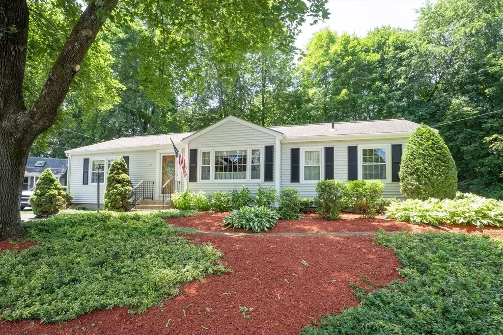 Hudson, MA 01749,22 Plant Ave