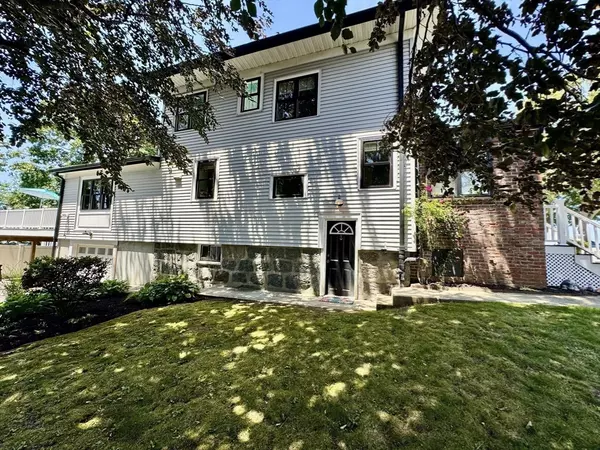 Quincy, MA 02169,17 Plover Road