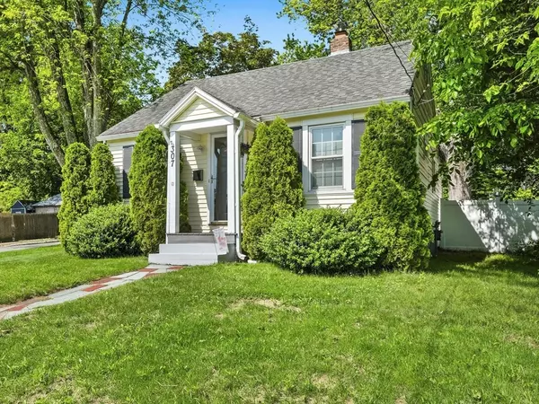 Fitchburg, MA 01420,307 Boutelle St