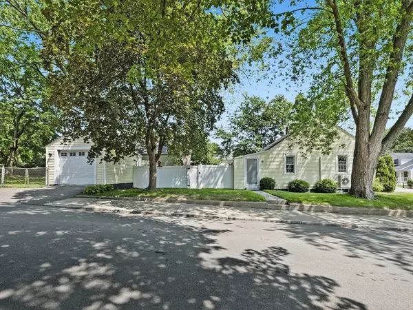 Fitchburg, MA 01420,307 Boutelle St