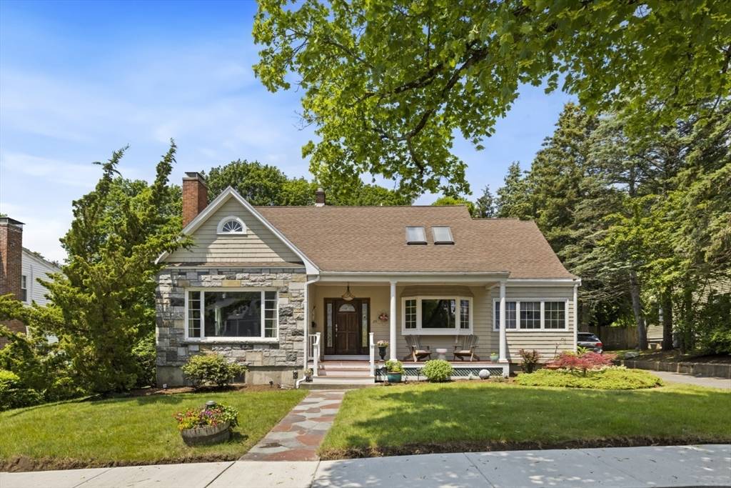 29 Boulevard Road, Dedham, MA 02026