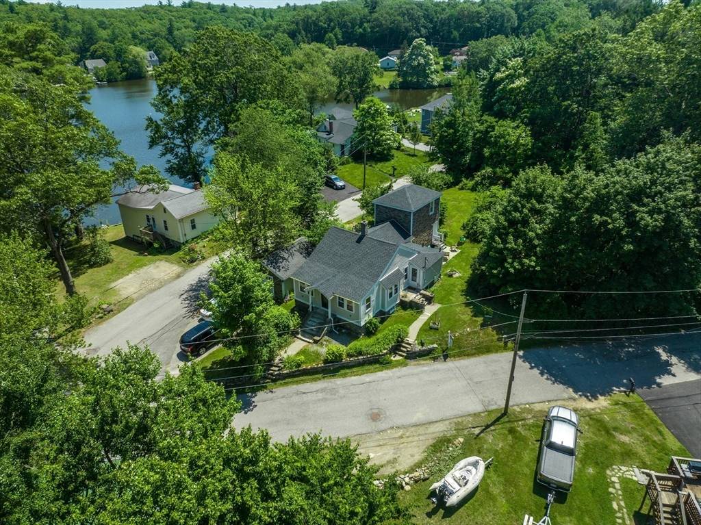 Millbury, MA 01527,12 Manor Rd