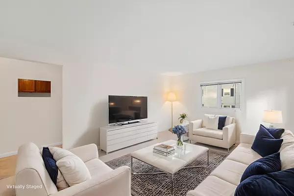 Burlington, MA 01803,20 Hilltop Dr