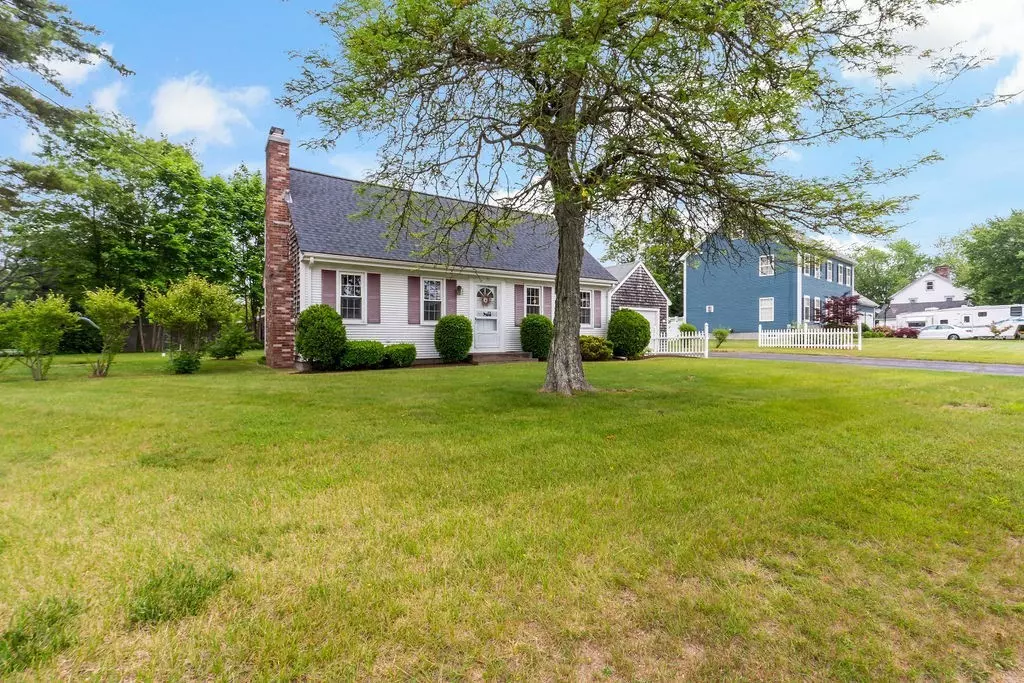 Seekonk, MA 02771,51 Marnoch Dr