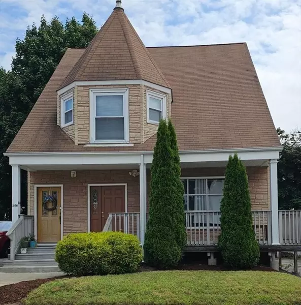 346 Lovell St, Worcester, MA 01602