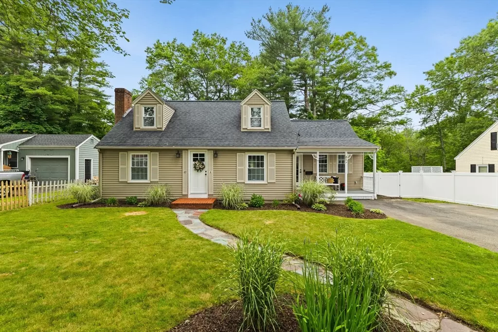 West Bridgewater, MA 02379,45 S Elm St