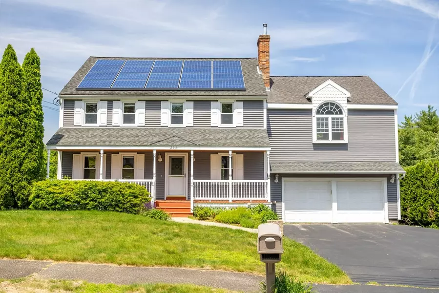 253 Fernwood Drive, Gardner, MA 01440