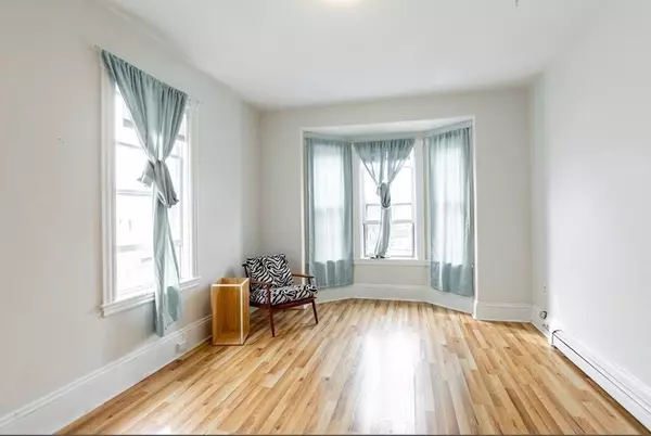 32 East Cottage St #2, Boston, MA 02119