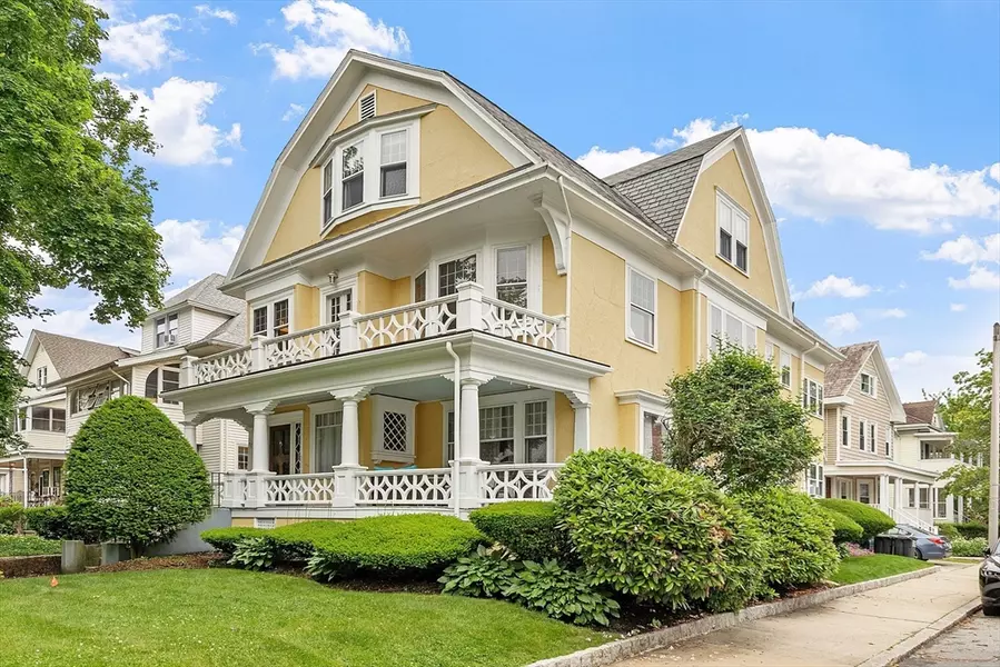 52 Powder House Blvd #2, Somerville, MA 02144