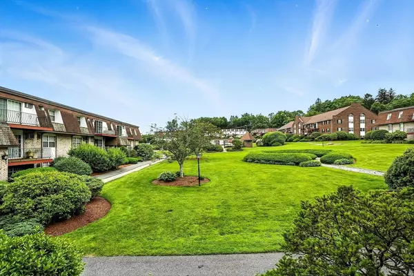 Shrewsbury, MA 01545,18 Williamsburg Ct #12