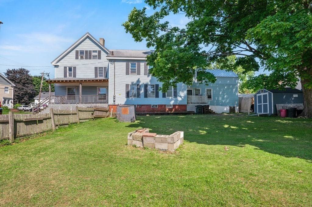 Amesbury, MA 01913,17-19 Whitehall Road