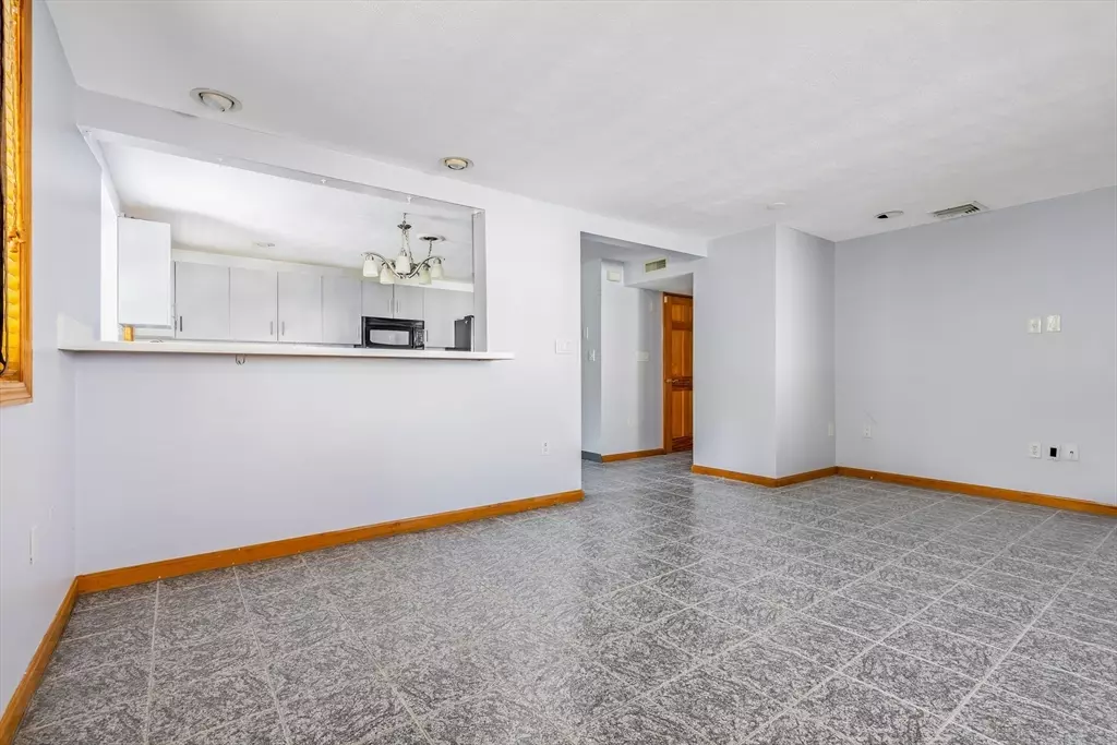 Revere, MA 02151,120 Savage Street #1