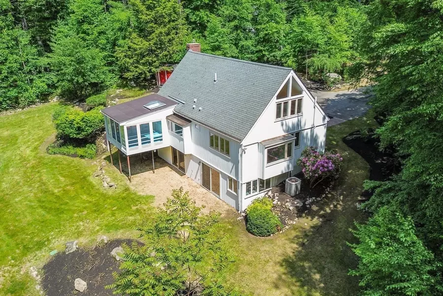 13 Long Ridge Rd, Acton, MA 01720