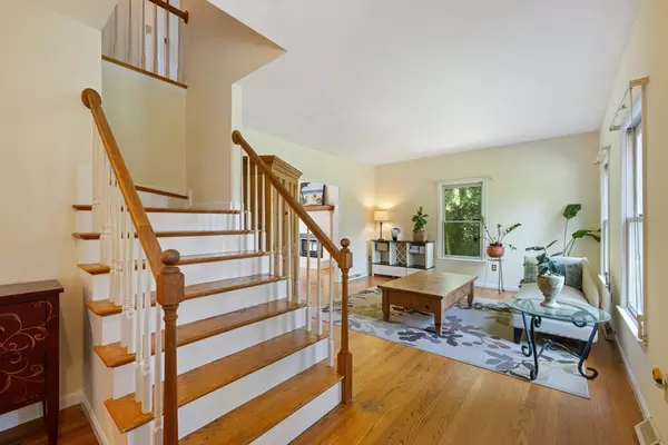 Sudbury, MA 01776,401 Hudson Road