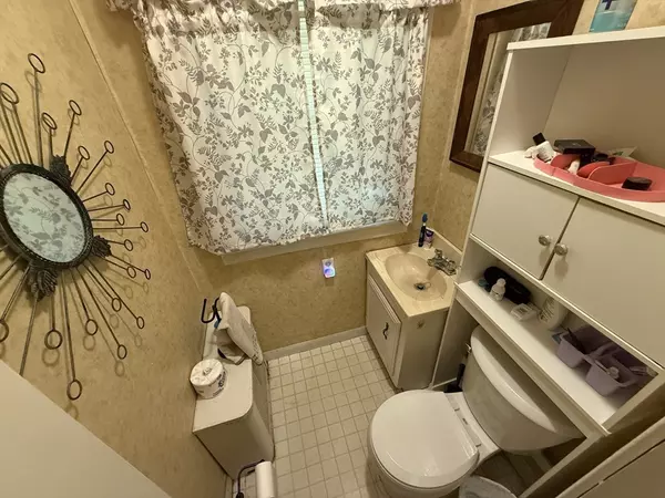 Fitchburg, MA 01420,62 Marion St