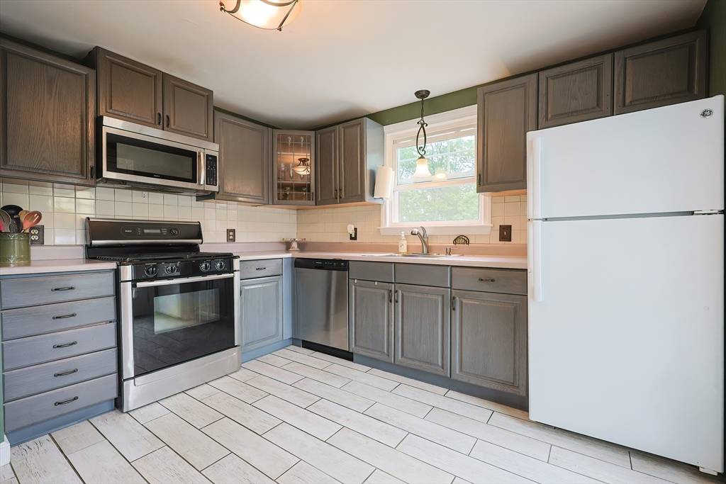 Wrentham, MA 02093,57 Hawes Street