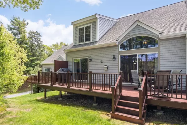 Bourne, MA 02532,13 Laurel Hill Ct #13