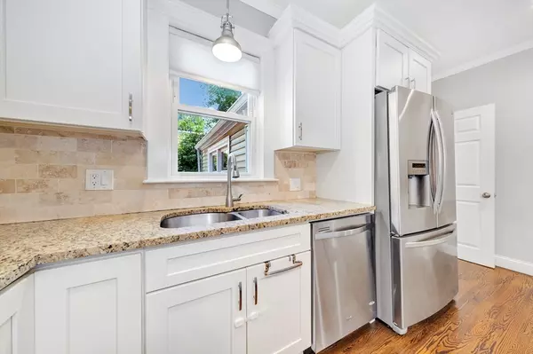 Arlington, MA 02476,132 Sylvia St #1
