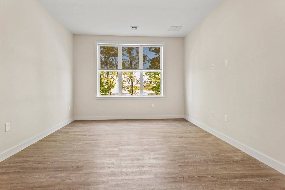 Boston, MA 02119,13 Shetland Street #419