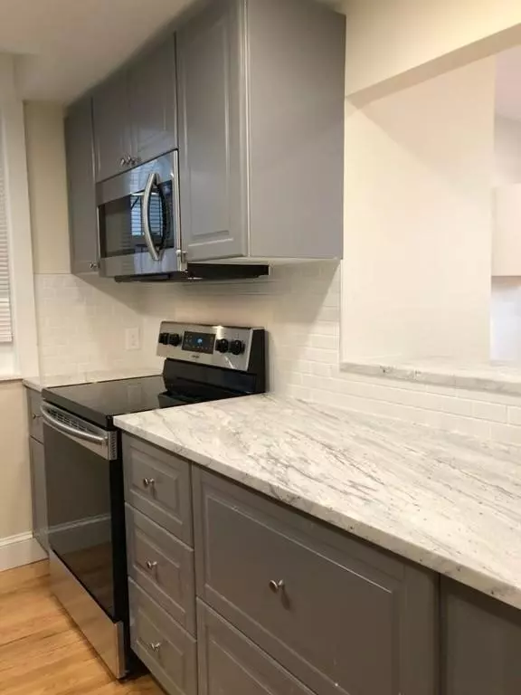 Boston, MA 02215,61 Park Drive #24