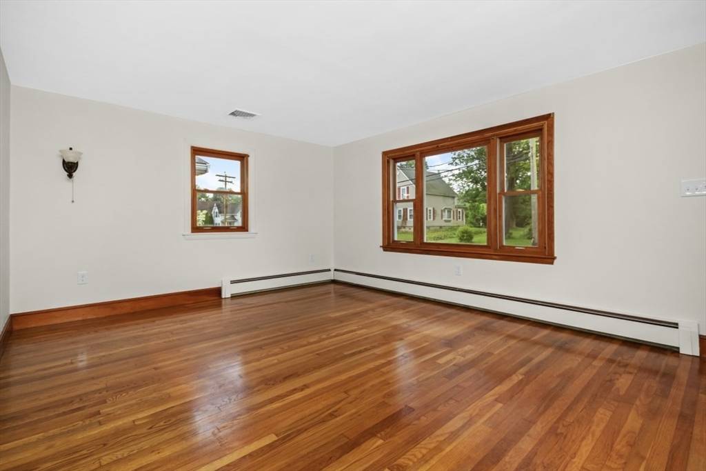 Taunton, MA 02780,19 Chase Street