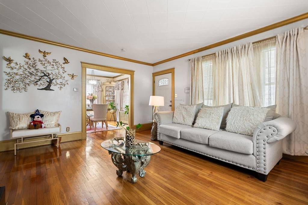 Randolph, MA 02368,10 Waldo