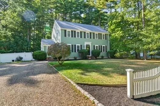 4 Rebecca Drive, Marion, MA 02738